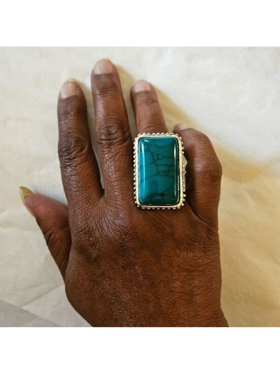 Jewelry - Large Rectangular Turquoise Howlite Statement Ring, Size 7.25